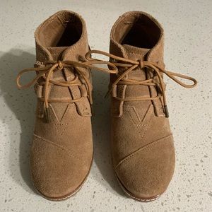 Toms Booties/Wedges